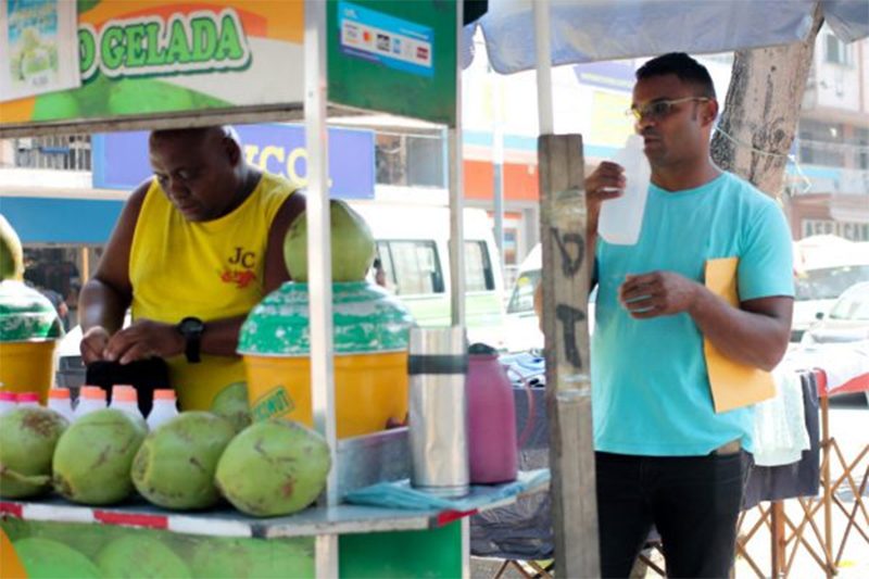 vendedor de coco empresário