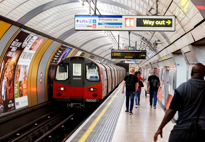 Onde surgiu o primeiro metrô do mundo?